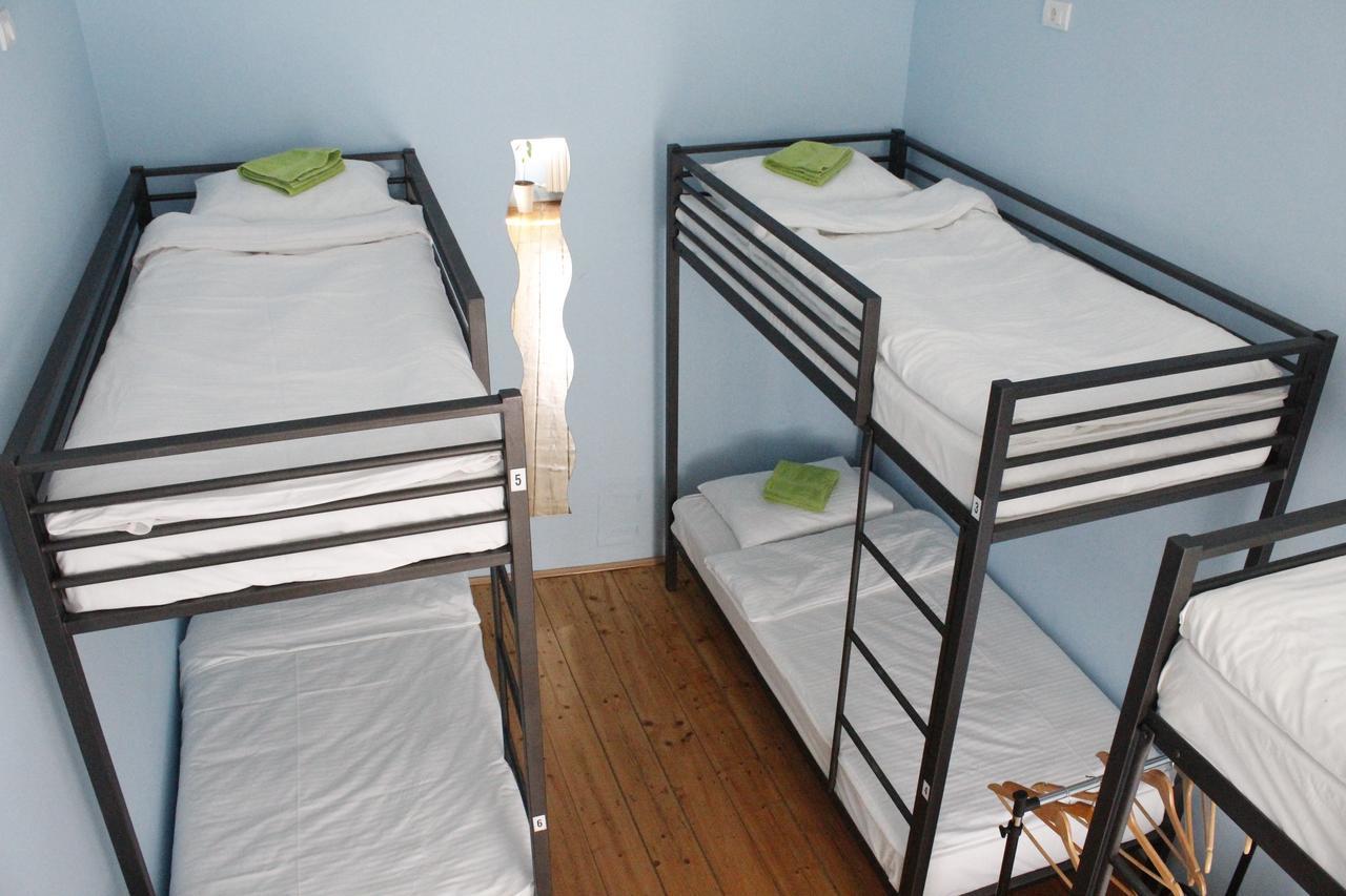 Hostel Nomad Novi Sad Exteriör bild