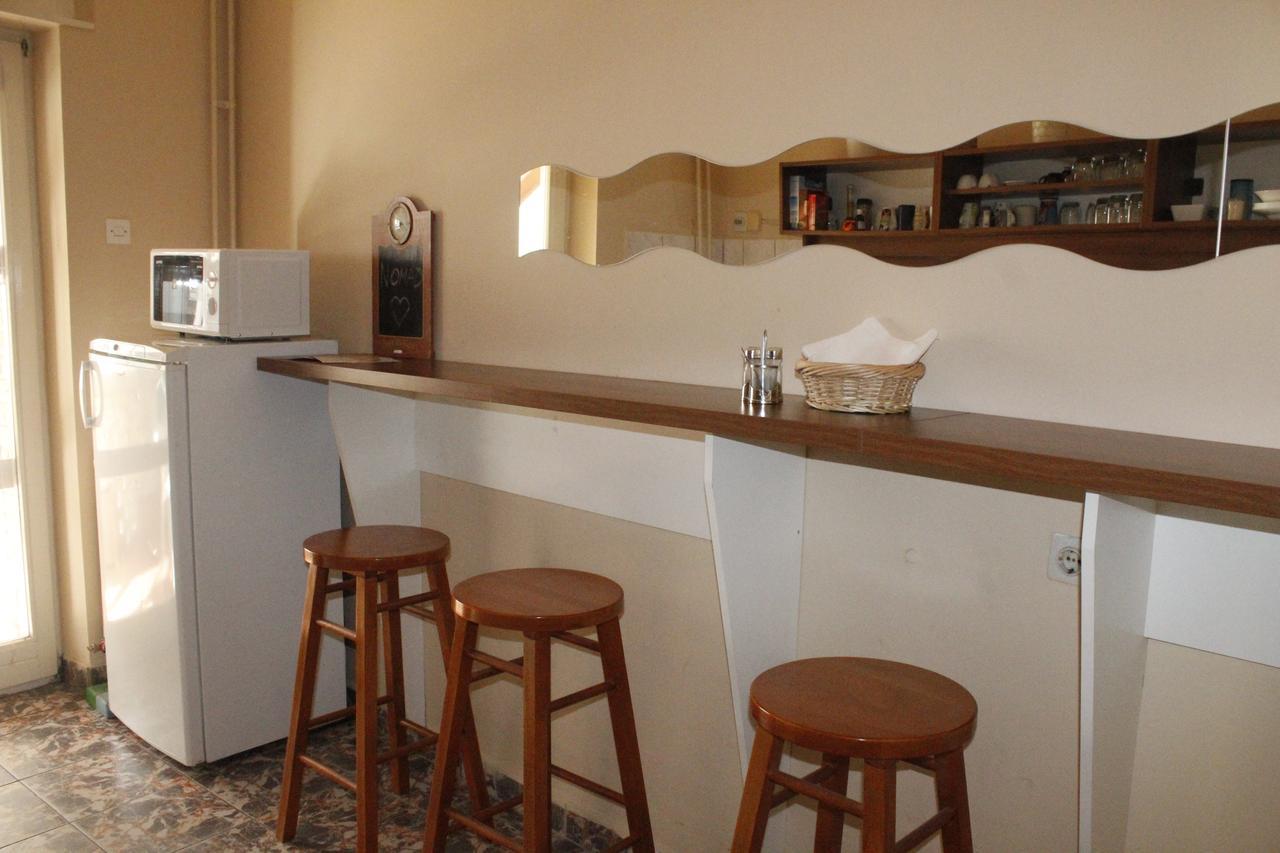 Hostel Nomad Novi Sad Exteriör bild
