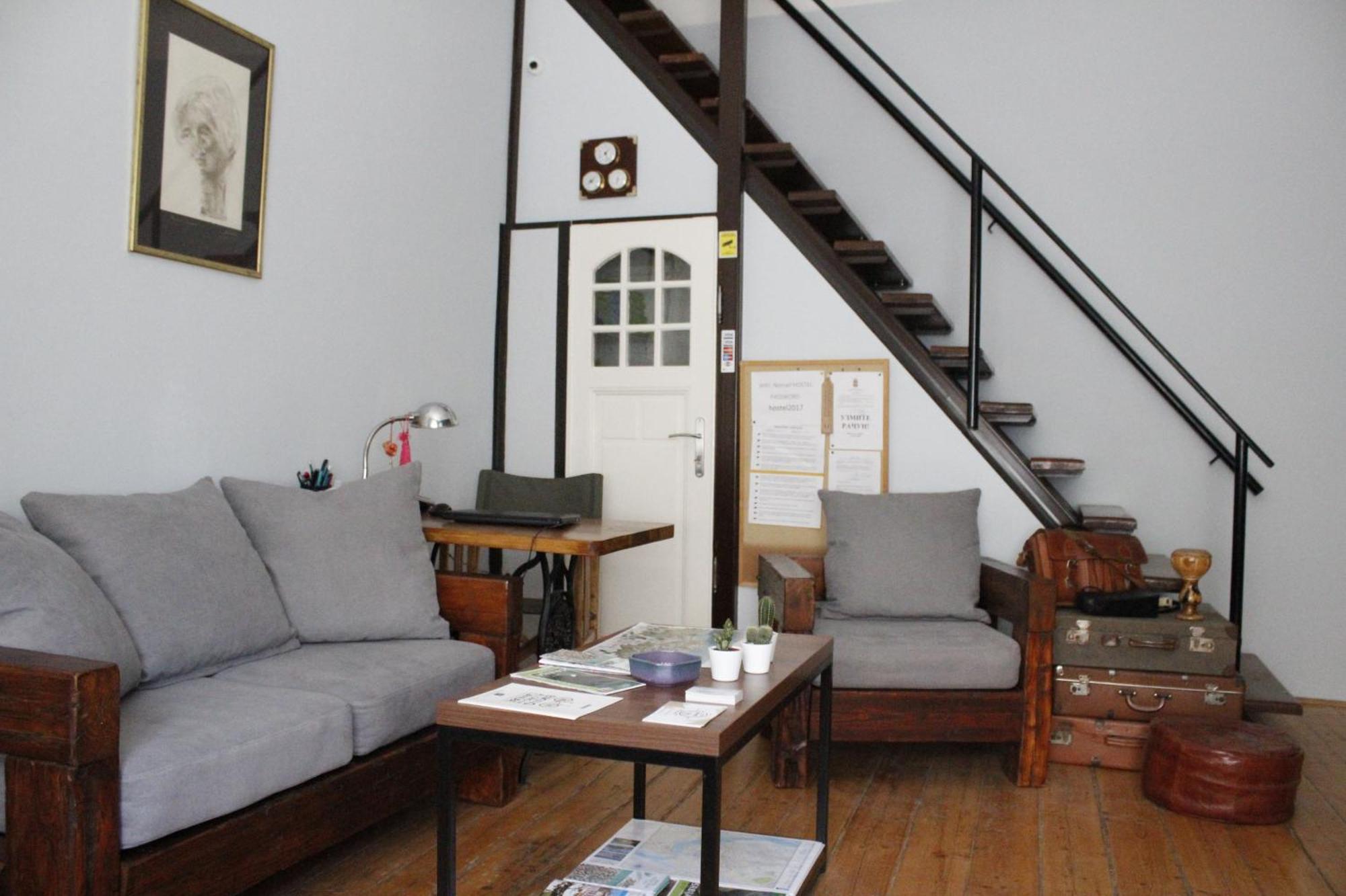 Hostel Nomad Novi Sad Exteriör bild