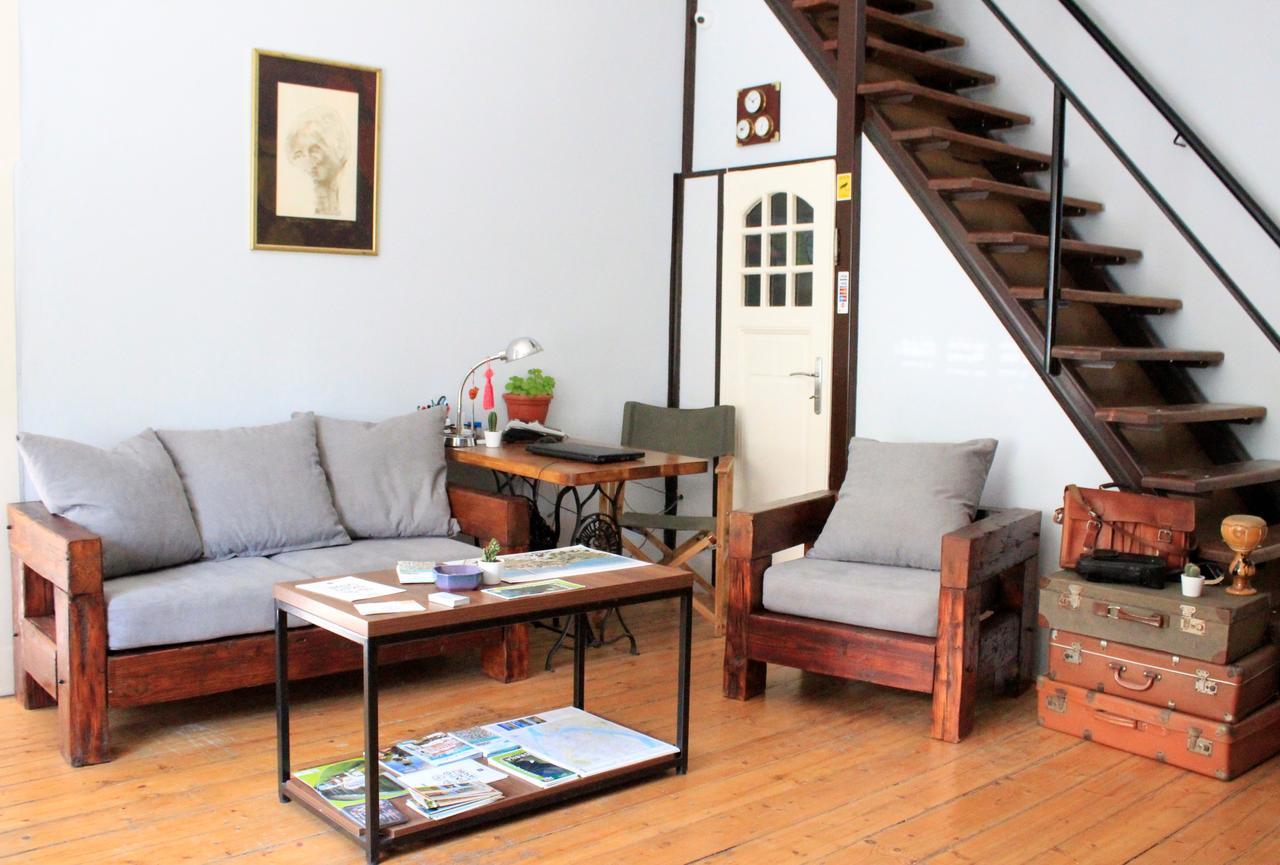 Hostel Nomad Novi Sad Exteriör bild